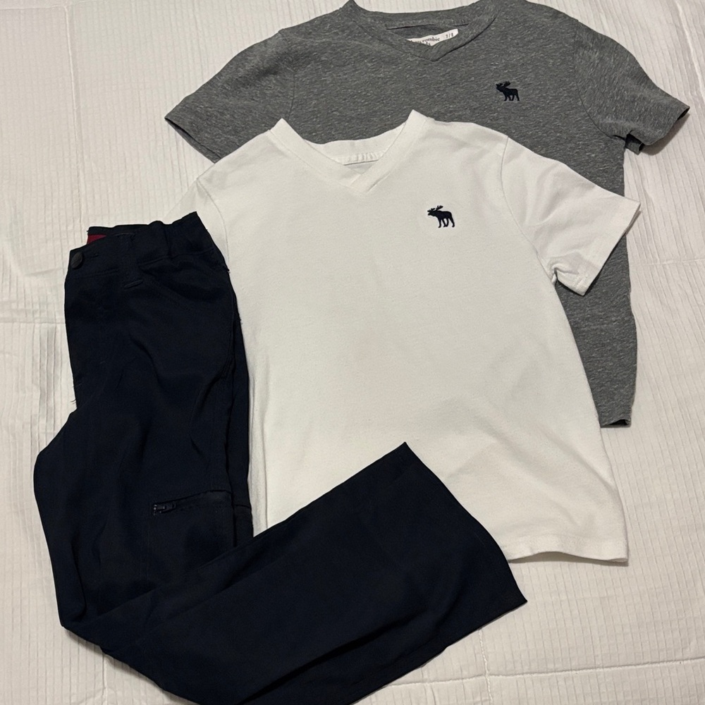 Abercrombie Kids Gray and White Short Sleeve Tees with pants